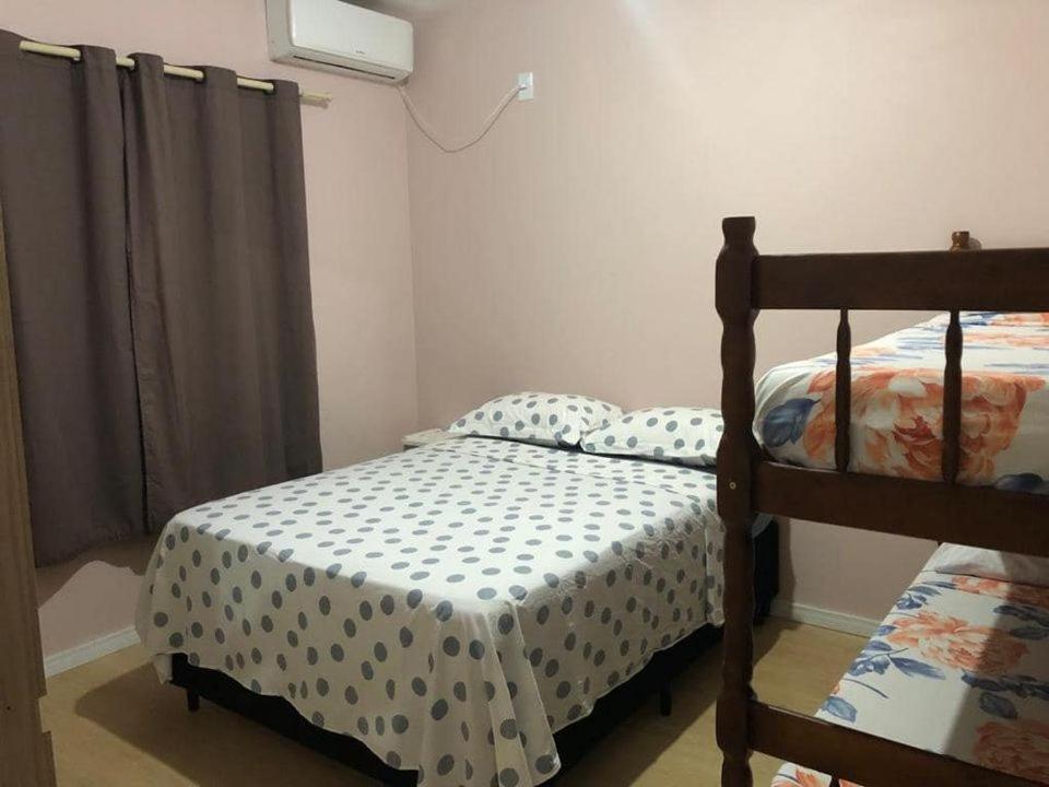 Casa Com 2 Quartos, Para 6 Pessoas Em Ponta Das Canas Florianópolis Εξωτερικό φωτογραφία